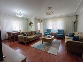 Soğanlık Çarşıya Yürüme Arakat 3+1_140m2 Çift Balkonlu Fırsat Daire