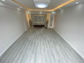 Lüxova'dan Karakaya Mah. Merkezi Konumda Ara Kat Sıfır 3+1 Daire