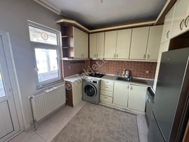 Bilgin Emlaktan Merkezi Konumda Full Eşyalı Geniş Uygun Fiyatlı 3+1 Satılık Daire