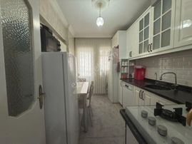 Ufuk Kılıç Emlak'tan Ursaklar Merkez'de 3+1 Masrafsız Ara Kat Satılık Daire