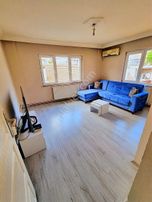 Merkezi Konum Kombi Klimalı 2+1 80 M² Çift Cephe Masrafsız Daire