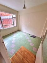 Metroya 3 Dk Mesafede Ara Kat Merkezi Konumda Kiralık Daire