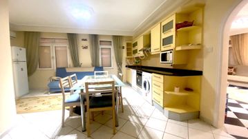 Güllerpınarı Mahallesi 2+1 Denize Yakın Daire