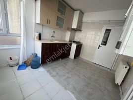 Pınarbaşı Mh.'de Caddeye Yakın 3+1 Fırsat Daire!!!