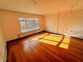 Altın Anahtardan Danışment Yakını Kat Konumunda Boş Acil