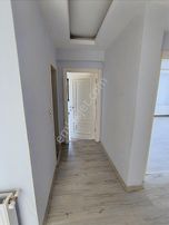 Kariyer'den İnegöl Alanyurt Arakat Kiralık Daire 2+1 110 M²