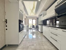 Ufuk Kılıç Emlak'tan Bulvar Üzerinde 13.kat Satılık 4+1 Site Dairesi