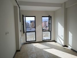 Kariyer Gayrimenkulden Güney Cephe İnegöl Manzaralı Daire Satılk