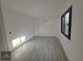 Mumcularda Kiralık 3+1 Bahçe Katı Daire