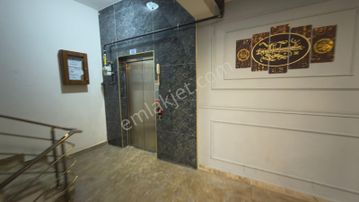 Remax Dem'den Merkezde Satılık 4+1 Ara Kat Daire