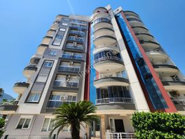 Konyaaltı'nda Rezidans'ta Satılık 2+1 Ara Kat Geniş Daire