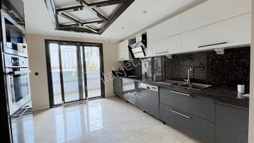 Elit Alyans Sitesinde Satılık Lüx Daire 3+1 Fırsat Daire