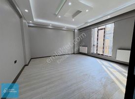 Emlak Kılavuzu By Sadik'ten Şehitlerde Kiralık 2+1 Daire