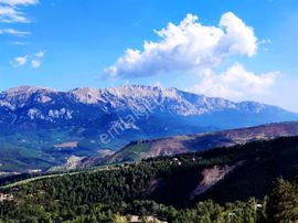 Kar Emlaktan Yenikonacık Efes Sitesi Üstünde 400 M2 İmarlı İfrazlı Satılık Arsa