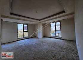 Hak Emlak'tan Beyciler Mah.de İkinci Kat Satılık 3+1 Geniş Daire