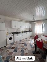 Alakova Mahallesinde 2 Katlı Girişleri Ayrı Müstakil Ev