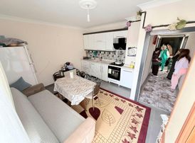 Mustafa Kemal Mahallesi_geniş Kullanım Alanı İle Katta 4+1 Daire