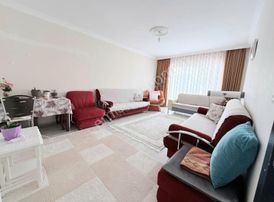 Mustafa Kemal Mahallesi_geniş Kullanım Alanı İle Katta 4+1 Daire