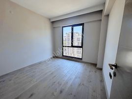 G A Dan Karnur Akçalar Fırsat Havuzlu 2+1 Bahçe Katı Daire