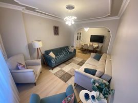 Yunuselide 3 Katlı 3 Daireli Müstakil Satılık Komple Bina