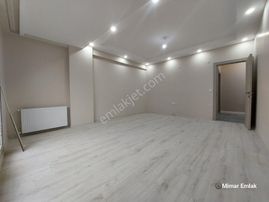 Mimar Yapıdan Satılık 2+1 95m2 Oldukça Geniş 2.kat Lux Daire