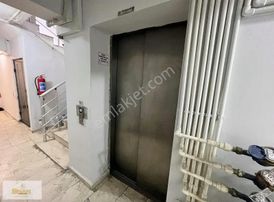 Yedişehitler Mahallesinde Satılık 1+0 Temiz Bahçe Kat Apart