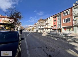 Yedişehitler Mahallesinde Satılık 1+0 Temiz Bahçe Kat Apart