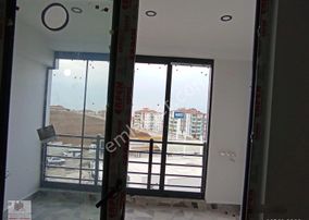 Arkadaş Emlaktan Best Benzinlik Civarında 3+1 1.kat Satılık Daire 3.900.000tl