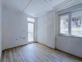 Çamlıbel'de Arakat Asansörlü 1+1 Kiralık Daire