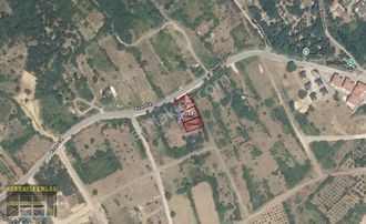 Cerrah Mahallesinde Manzaralı Villa İmarlı Arsalar