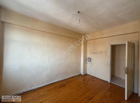 Orhan Gazi'den Selçuklu Mehmet Akif Mh. Asansörlü Fırsat Daire!.