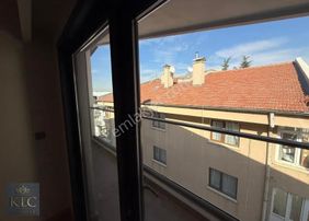 Klc Yatırım A.ş'den Öveçler'de Dublex Kupon 2+1