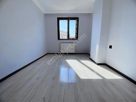 Gebze Adliye Sarayı Yakını Geniş İçi Yeni Yapılı 2+1 Daire