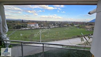 Muradiye De 2+1 A.mutfaklı , Arakat , Asansörlü