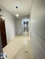 Metrobüse 8 Dakika Sitede 3+1 Arakat Kiralık Daire