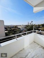 Kozan Divan Emlak'tan Güneri Caddesi Üzerinde Kapalı Mutfak 2+1