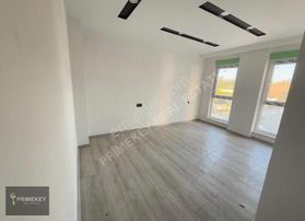 Baraj Mah 3+1 1.kat Lüks Site İçinde Kır Çiçeği Caddesinde