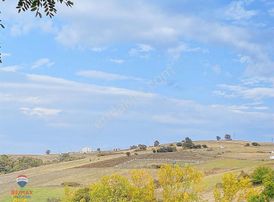 Re/max Eda 'dan Ana Yola Yakın Fırsat Tarla