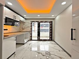 Talatpaşa Mahallesinde İskanlı Sıfır 2+1 Full Dekorlu Ara Kat