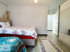 Atatürk Caddesine Yürüme İskanlı 2+1 Kapalı Otoparklı - Arakat