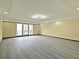 Balıkyolu'nda Sıfır Binada Asansörlü 2+1 Krediye Uygun Ara Kat !