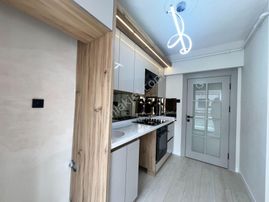 Ufuk Kılıç Emlak'tan İçi Yenilenmiş Manzaralı Lüks Yapılı Güney 3+1 Daire