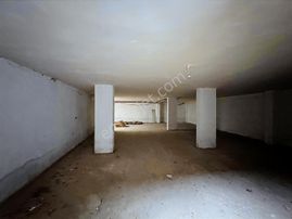 Esnaf'tan Cadde Üzeri Gömeç İn En Güzel Dükkanı Kiralık