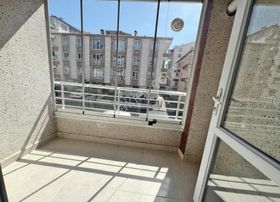 Kanunide Ara Katta Asansörlü Masrafsız Genç Bina Fırsat Dairesi