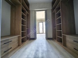 Merkezi Lokasyonda Orman Manzaralı 4+1 Ara Kat Daire