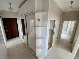 Çetin Gayrimenkul'den Sosyal Bilimler Lisesi Altı Satılık 3+1