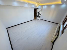 M.çakmak Mh Lise Caddesinde 3+1 Ful Yapılı Bağımsız Geniş Daire