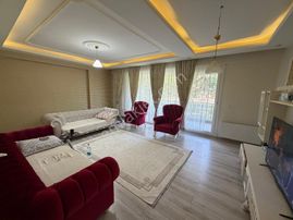 Fabrika Mahallesinde Satılık 3+1 Ultra Lüx Havuzlu Daire