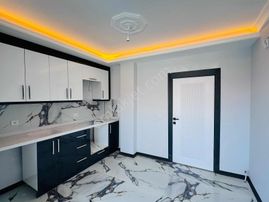 Şentürk Gayrimenkul'den**karapürçek//sıfır Daire//3.kat