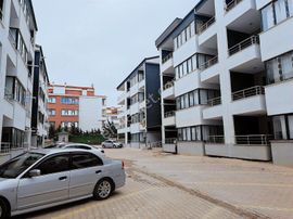 Askeri Üs Fabrikalar Üniversite Servis Yolunda 2+1 Daire